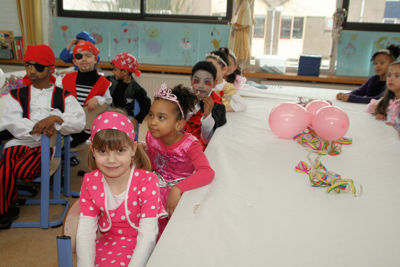 Foto 130 uit CarnavalRKRegenboog_2