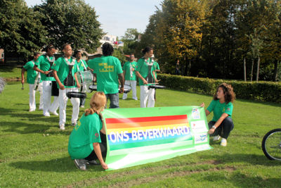 Foto 99 uit Wijkfeest-Braderie