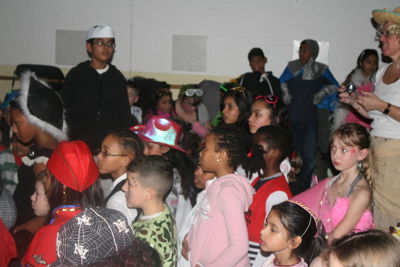 Foto 120 uit RKregenboogcarnaval