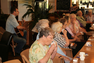 Foto 147 uit Ouderen4Daagse8_6