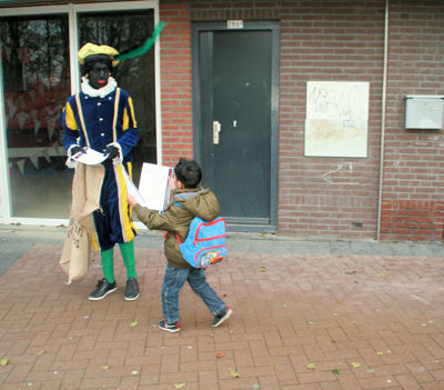 Foto 15 uit ZwartePietenWinkelcentr