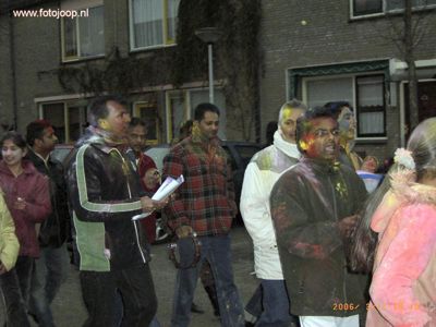 Foto 72 uit holi feest 2006 b.w