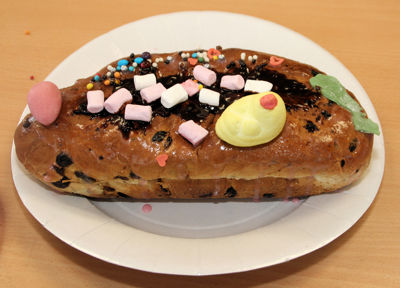 Foto 71 uit PaasBrood Versieren