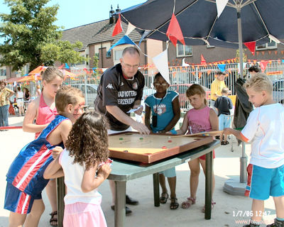 Foto 136 uit opzoomeren 2006 bw