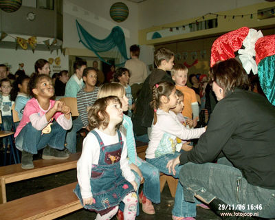 Foto 149 uit sinterklaas 2006 new