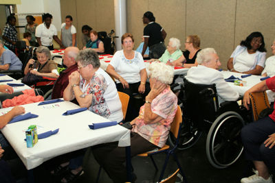 Foto 155 uit OuderVierdaagse23_6