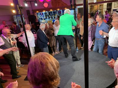 Foto 65 uit Ouderen Gala 6-5-22