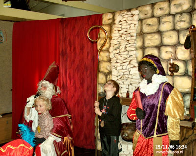 Foto 127 uit sinterklaas 2006 new