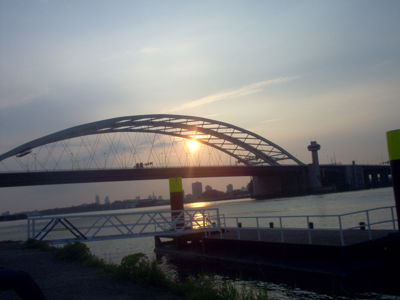 Foto 676 uit BRIENENOORDBRUG