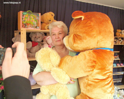 Foto 96 uit berenactie wc.b.w07