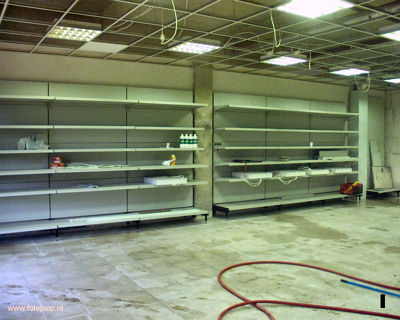 Foto 36 uit TOKO MILOBI NEW07