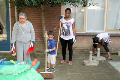 Foto 47 uit Schoonmaakdag20_4_11