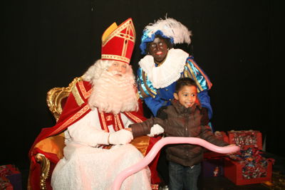 Foto 126 uit Sinterklaas30-11-12