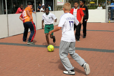 Foto 2 uit 4x4BoardingVoetbal