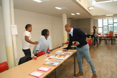 Foto 12 uit InformatieMarkt26.6