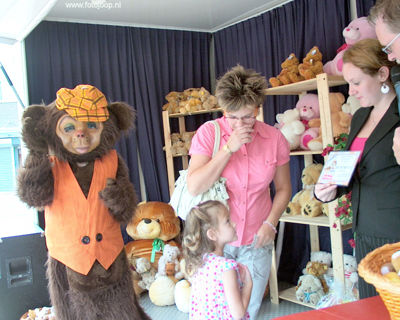 Foto 141 uit berenactie wc.b.w07