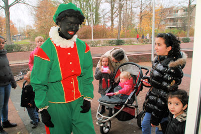 Foto 33 uit ZwartePietenWinkelcentr