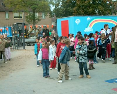 Foto 139 uit schoolsportplein07b.w