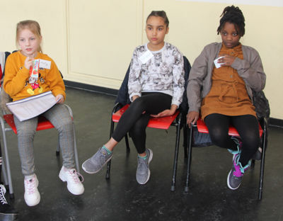 Foto 11 uit Meiden Zangkoor