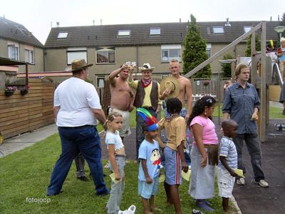 Foto 95 uit country feest 2005