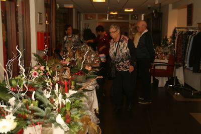 Foto 2 uit Kerstmarkt-Wetering