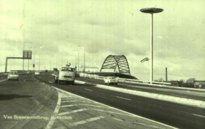 Foto 90 uit BRIENENOORDBRUG