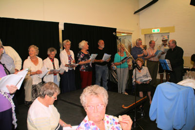 Foto 77 uit Ouderen4Daagse8_6