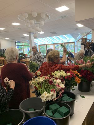 Foto 7 uit Bloenstukjes Maken