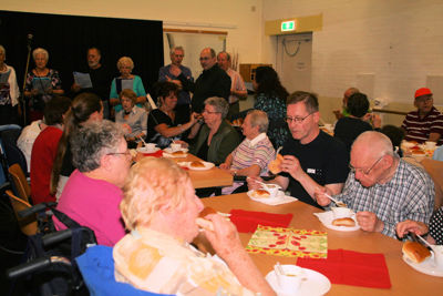 Foto 62 uit Ouderen4Daagse8_6