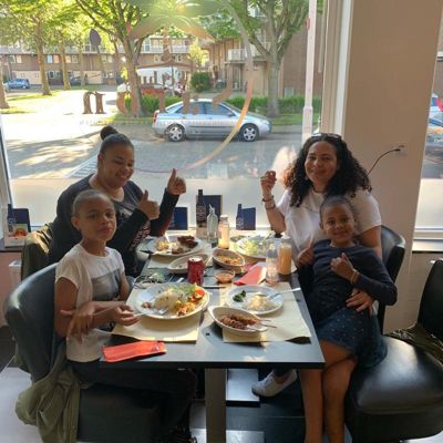 Foto 180 uit Saron-EetHuis NEW