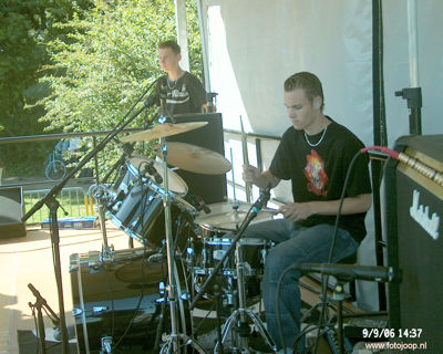 Foto 162 uit wijkparkfeest 2006