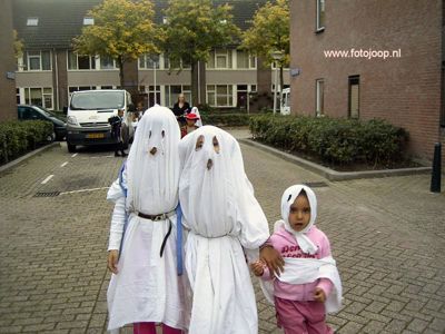 Foto 288 uit halloween2005