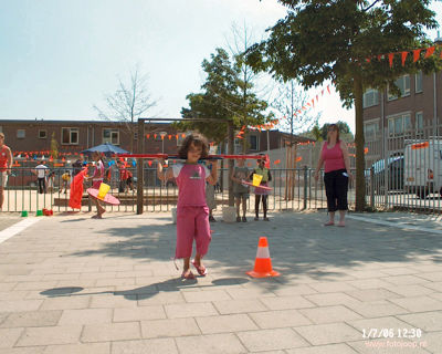 Foto 108 uit opzoomeren 2006 bw