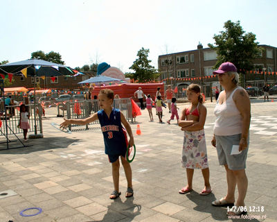 Foto 84 uit opzoomeren 2006 bw