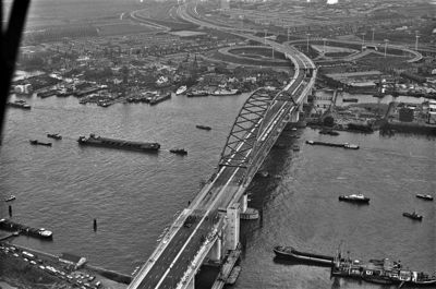 Foto 401 uit BRIENENOORDBRUG