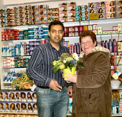 Foto 44 uit openingtokomilobi