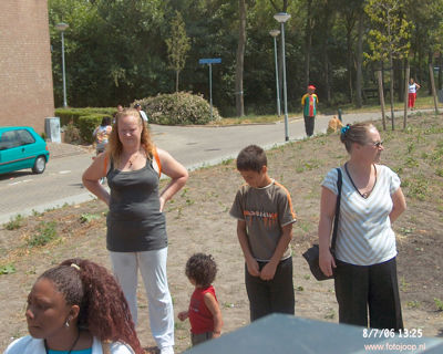 Foto 156 uit carnaval 2006 b.w