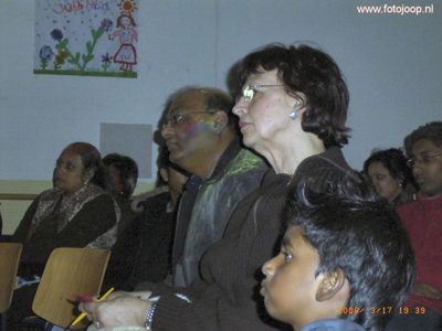 Foto 78 uit holi feest 2006 b.w