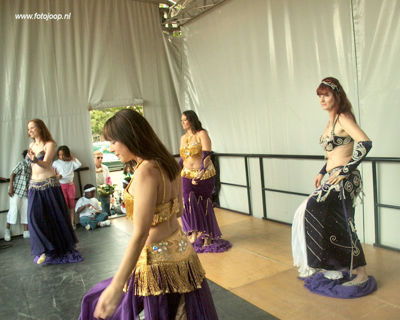 Foto 318 uit Carnaval 2007 b.w