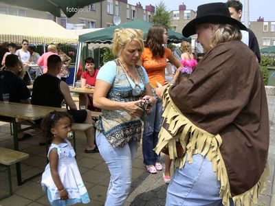 Foto 65 uit country feest 2005