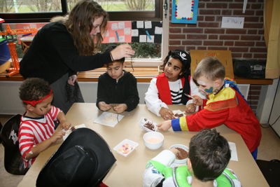 Foto 143 uit RKregenboogcarnaval