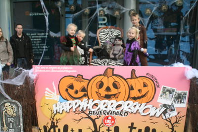 Foto 183 uit HALLOWEEN2016