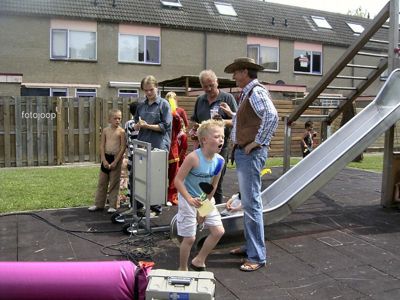 Foto 106 uit country feest 2005