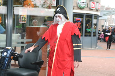 Foto 146 uit WoonBronHaLLoWeen