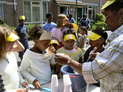 Foto 43 uit straatspeeldag 2005