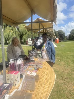 Foto 3 uit X-Wijkfeest schinnenbaan park 22-8-2026