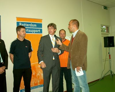 Foto 105 uit schoolsportplein07b.w