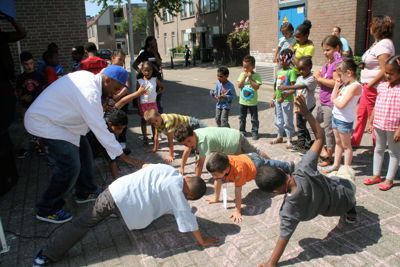 Foto 21 uit StraatSpeelDag1_6