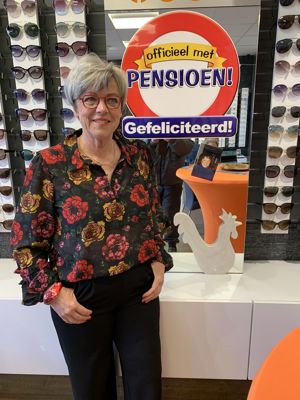 Foto 4 uit Ineke Pensioen 38 J