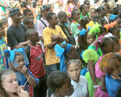 Foto 306 uit Carnaval 2007 b.w